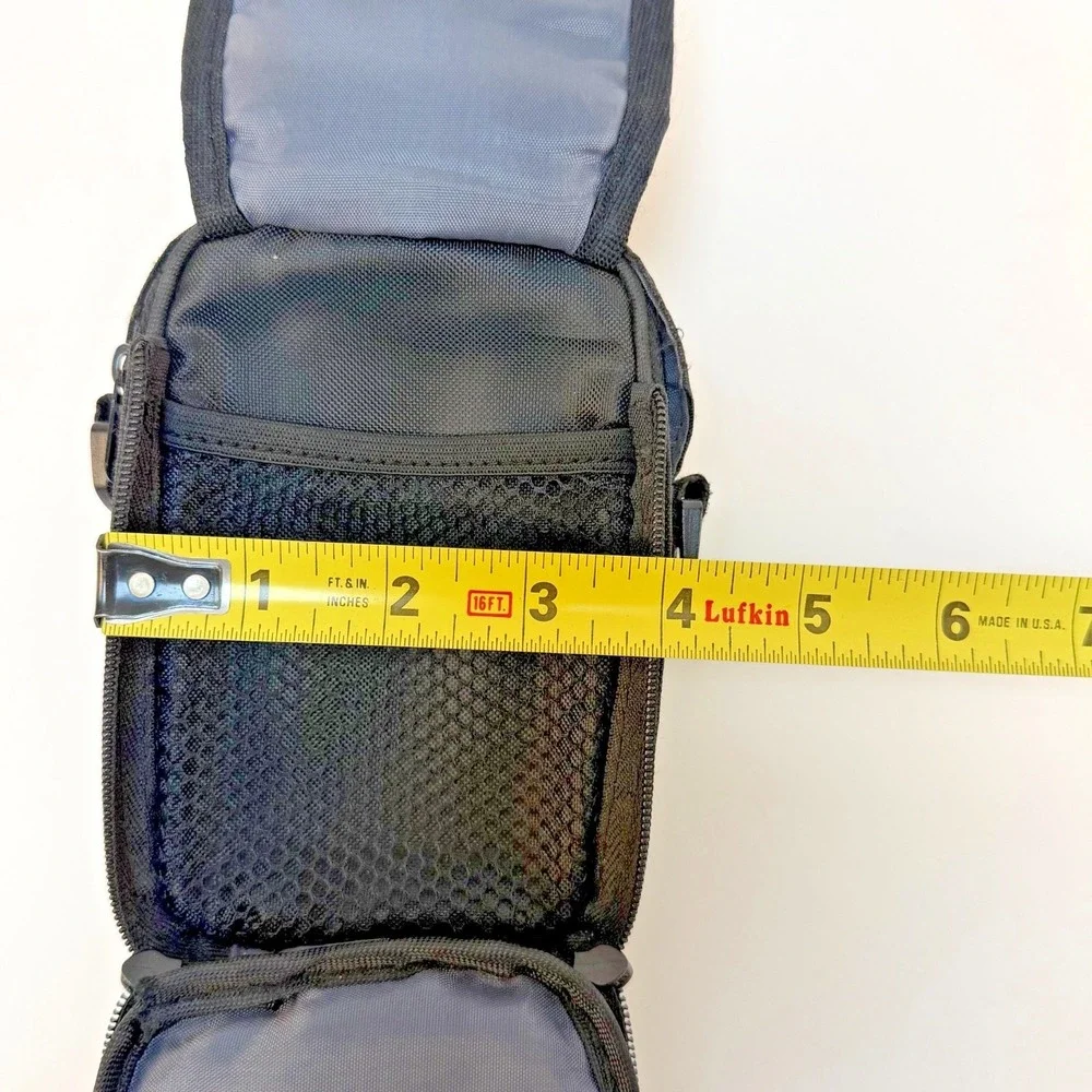 Samsonite Camera Bag Small 6x4in‎ Black with Belt Loop